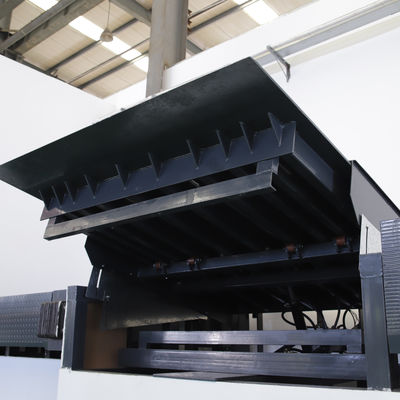 Ac Power 8 Ton Loading Intrekbare Hydraulische Dock Leveler Voor Warehouse