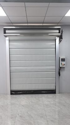 Servosysteem Zelfreparatie High Speed Roll Up Freezer Doors Voor Koudketen Area