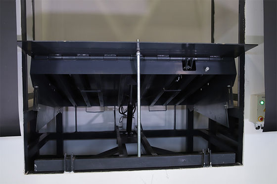 Laad / los gebied Hydraulische Dock Leveler 50HZ Met drukknop